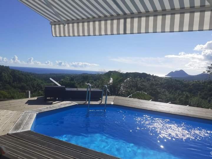 Chambre Chez L'Habitant Avec Piscine Privative Et Vue Panoramique Sur La Mer Des Caraibes Desmarinieres Экстерьер фото