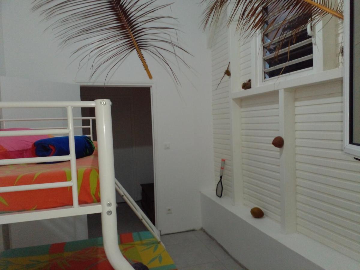 Chambre Chez L'Habitant Avec Piscine Privative Et Vue Panoramique Sur La Mer Des Caraibes Desmarinieres Экстерьер фото