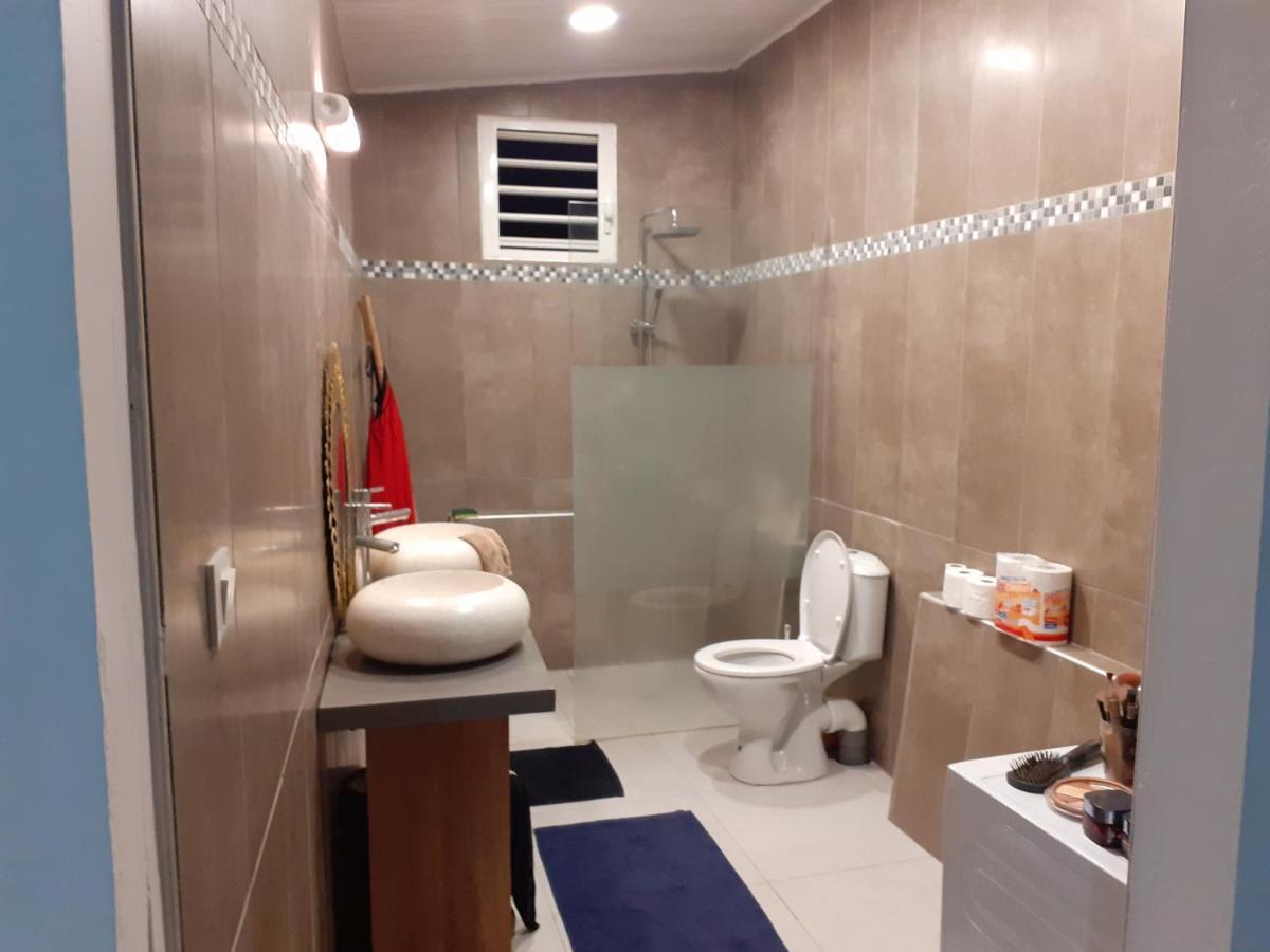 Chambre Chez L'Habitant Avec Piscine Privative Et Vue Panoramique Sur La Mer Des Caraibes Desmarinieres Экстерьер фото